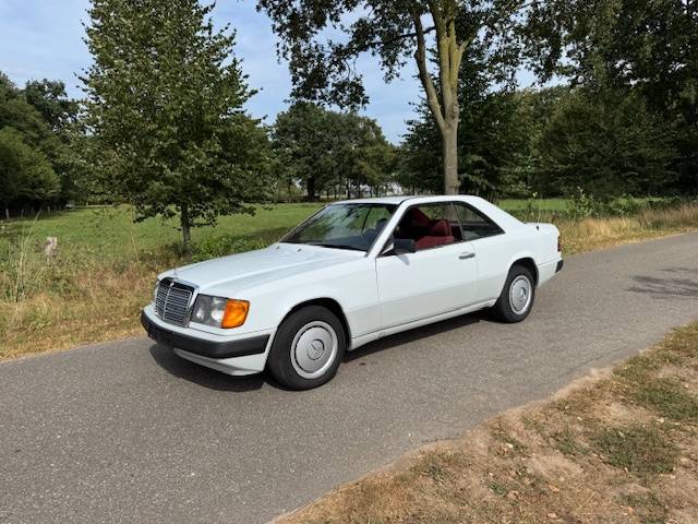 Mercedes-Benz 230CE Automaat