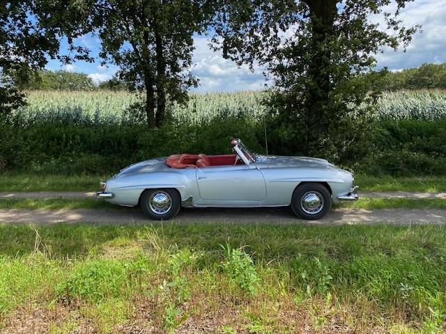 Mercedes-Benz 190SL Roadster