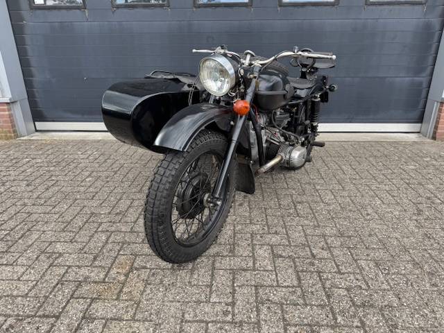 URAL IZM Zijspan 1988
