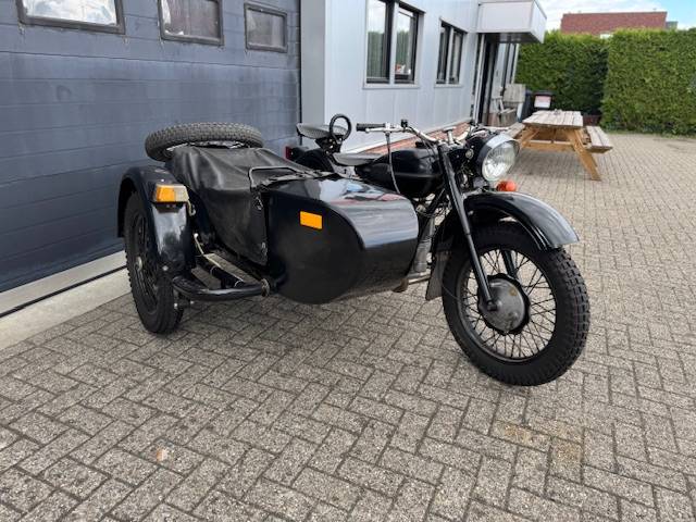 URAL IZM Zijspan 1988