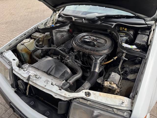 Mercedes-Benz 230CE Automaat