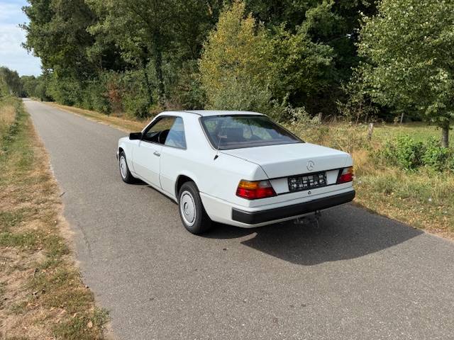 Mercedes-Benz 230CE Automaat