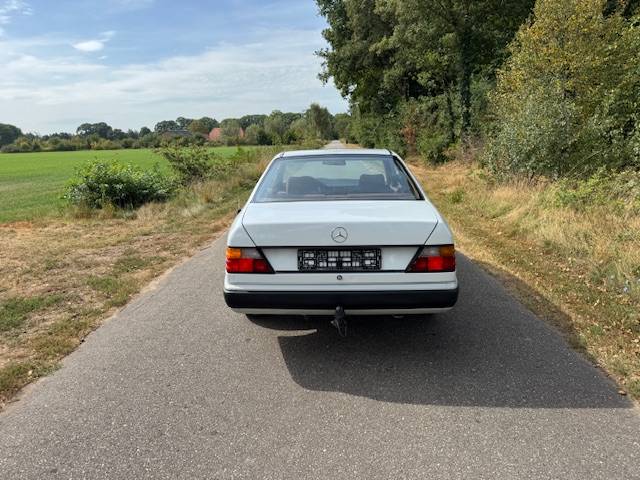 Mercedes-Benz 230CE Automaat