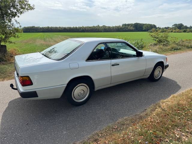 Mercedes-Benz 230CE Automaat