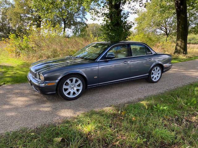 Jaguar XJ D 2.7