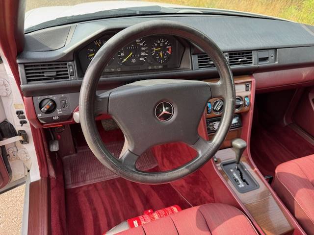 Mercedes-Benz 230CE Automaat