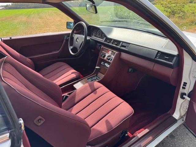 Mercedes-Benz 230CE Automaat