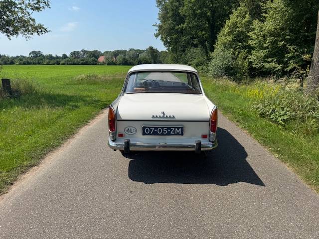 Peugeot 404 Sedan