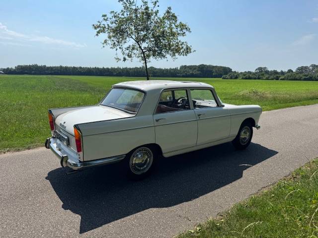 Peugeot 404 Sedan
