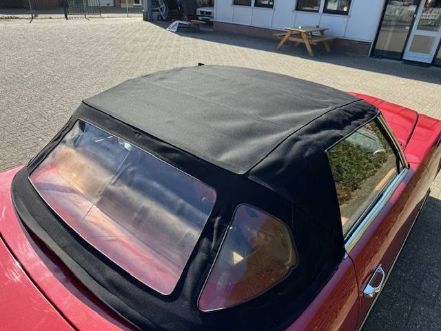 Mercedes-Benz R107 350SL