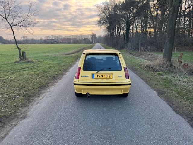Renault 5 GT TURBO