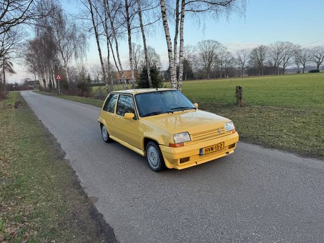 Renault 5 GT TURBO