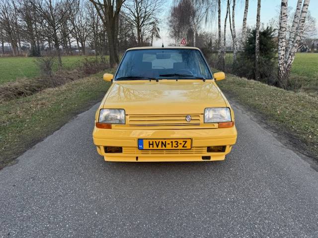 Renault 5 GT TURBO