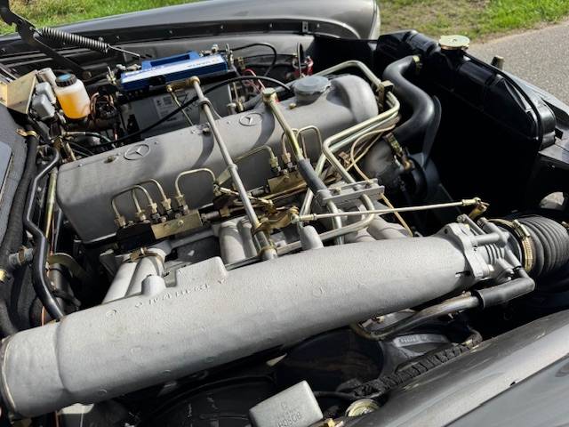 Mercedes-Benz 220SEb Cabriolet