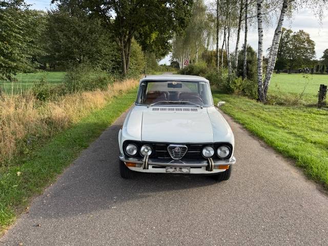 Alfa-Romeo Giulia Nuova Super 1300