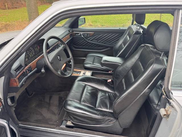 Mercedes-Benz 420 SEC