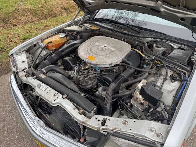 Mercedes-Benz 420 SEC