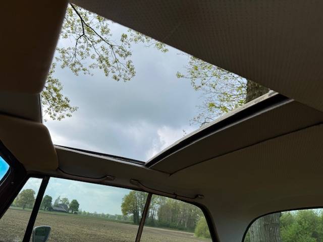 Mercedes-Benz 280SE Coupe