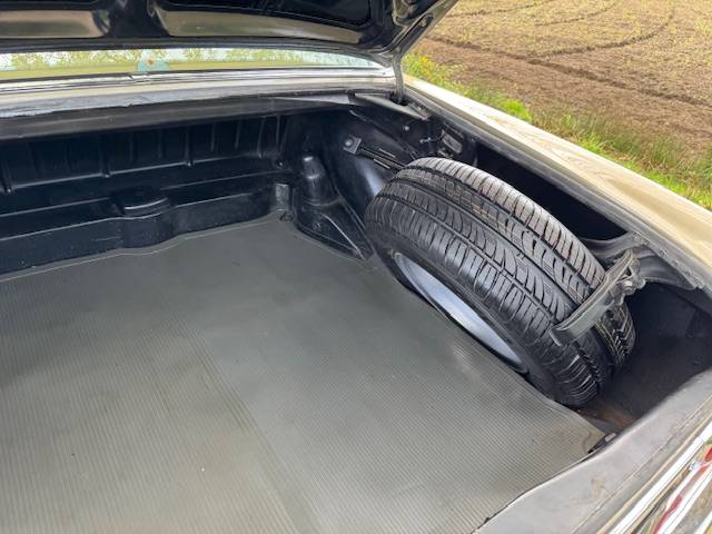 Mercedes-Benz 280SE Coupe