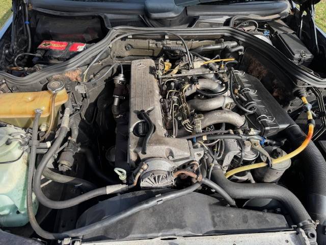 Mercedes-Benz S124 250 Diesel