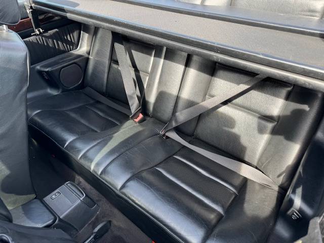 Mercedes-Benz w124 220E Cabriolet
