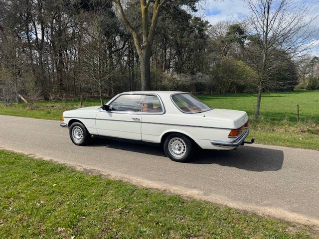Mercedes-Benz 280CE Coupe
