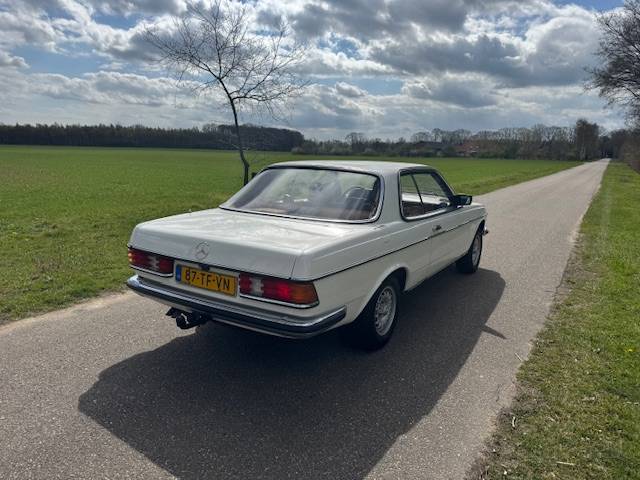 Mercedes-Benz 280CE Coupe