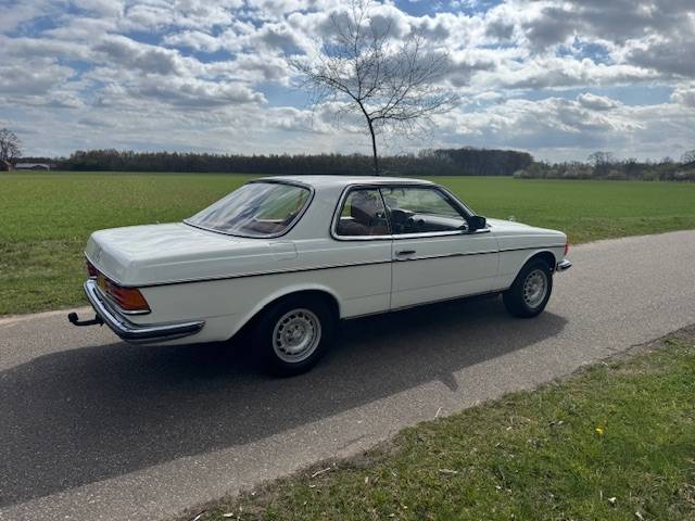 Mercedes-Benz 280CE Coupe