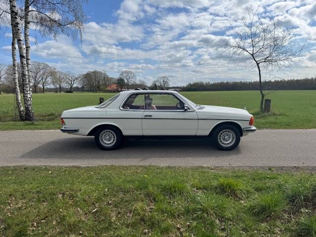 Mercedes-Benz 280CE Coupe