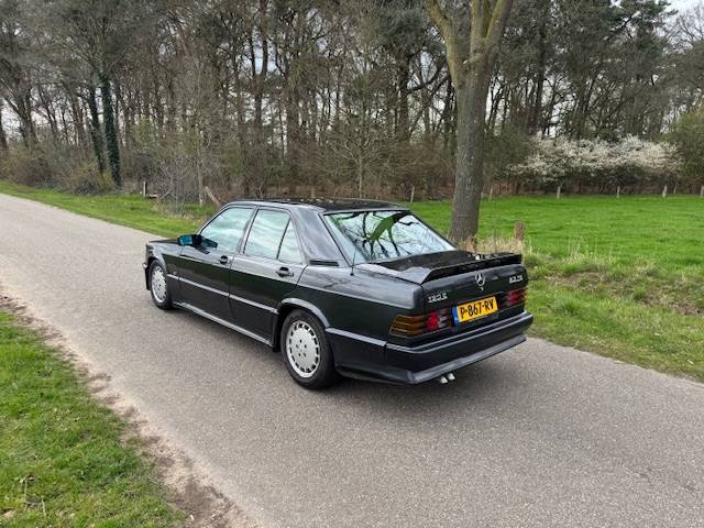 Mercedes-Benz 190 2.3-16v