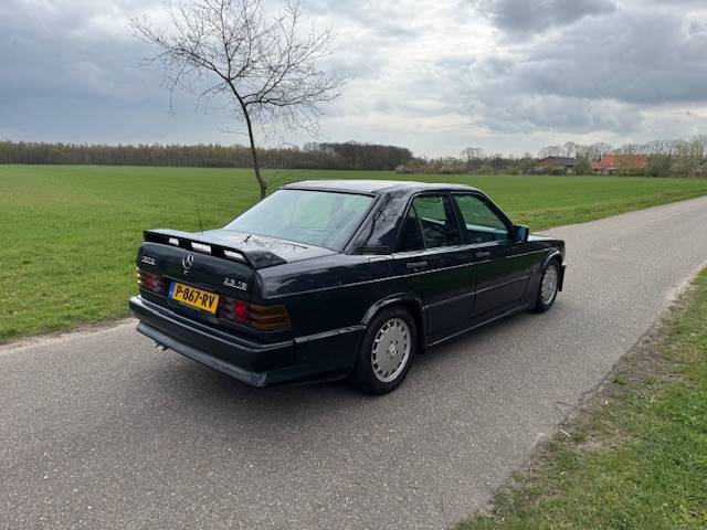 Mercedes-Benz 190 2.3-16v