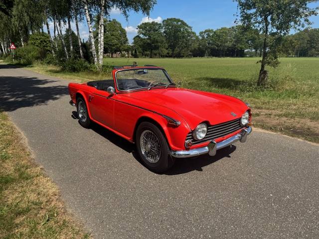 Triumph Tr5 PI