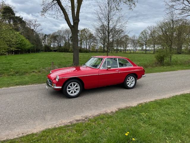 MGB GT V8