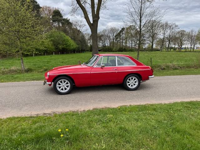 MGB GT V8