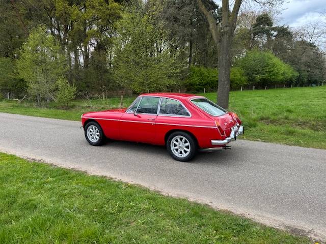 MGB GT V8