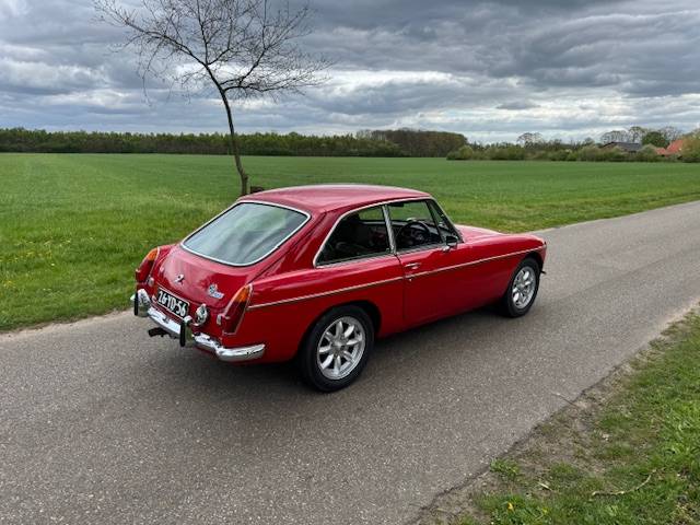 MGB GT V8