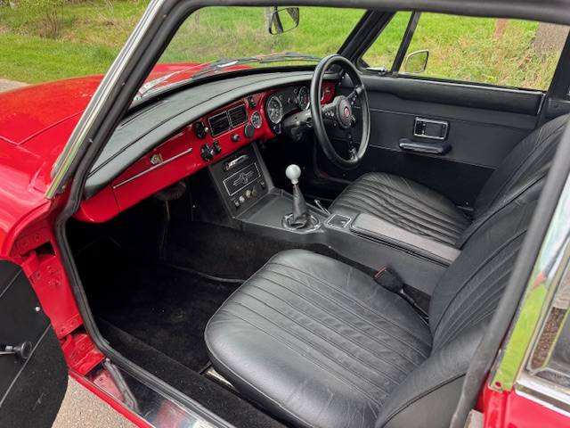 MGB GT V8
