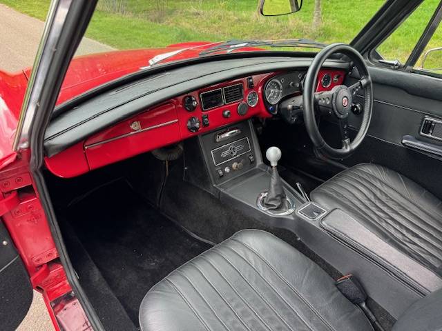 MGB GT V8
