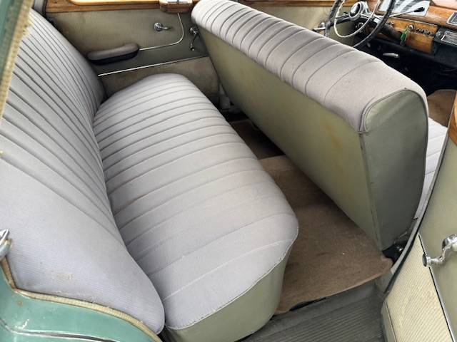 Mercedes-Benz 220S Ponton Hydrak