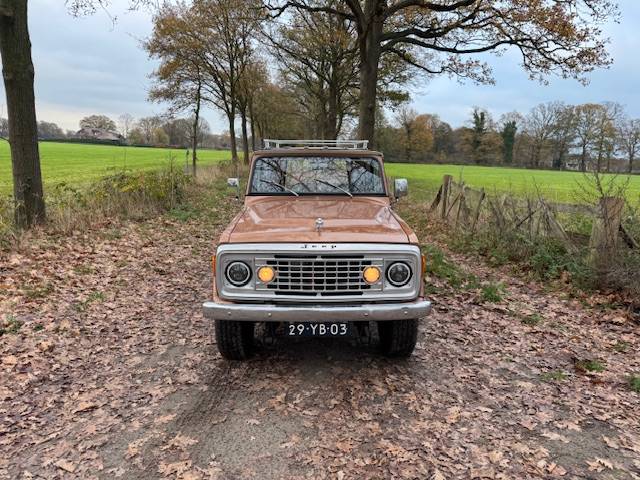 JEEP Commando 5.0 V8