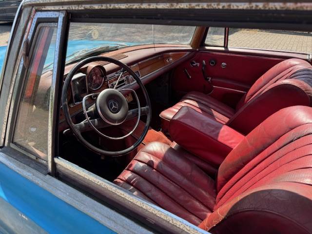Mercedes-Benz w112 300SE Automaat