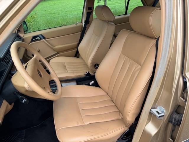 Mercedes-Benz 300E Automaat