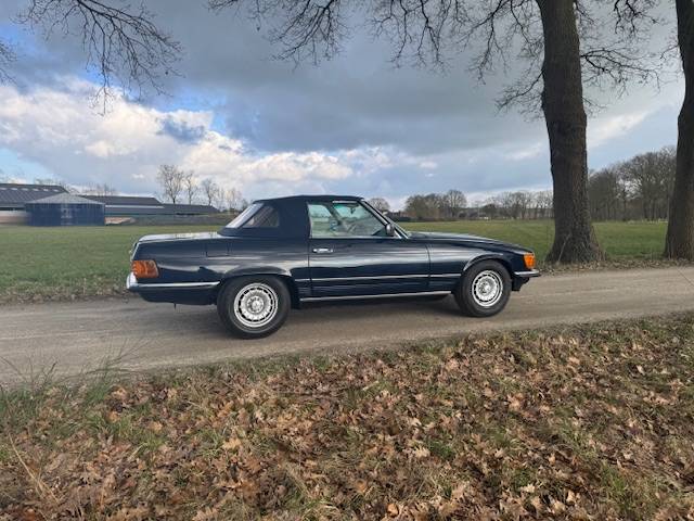 Mercedes-Benz R107 380SL AUT