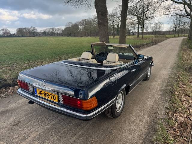 Mercedes-Benz R107 380SL AUT