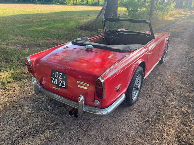 Triumph Tr250